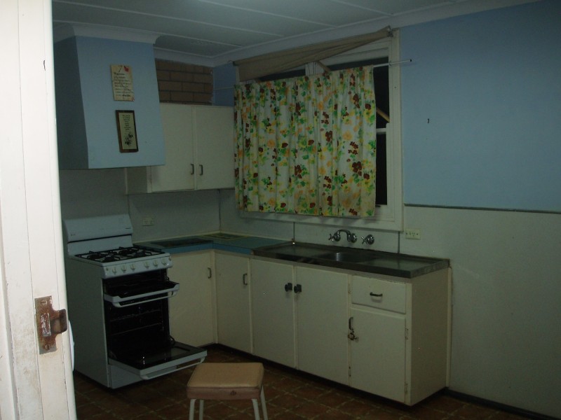 2/85 White Street,, Brookton WA 6306