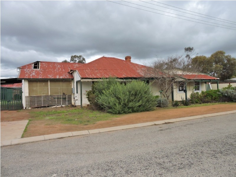 1 ELIZABETH STREET, York WA 6302