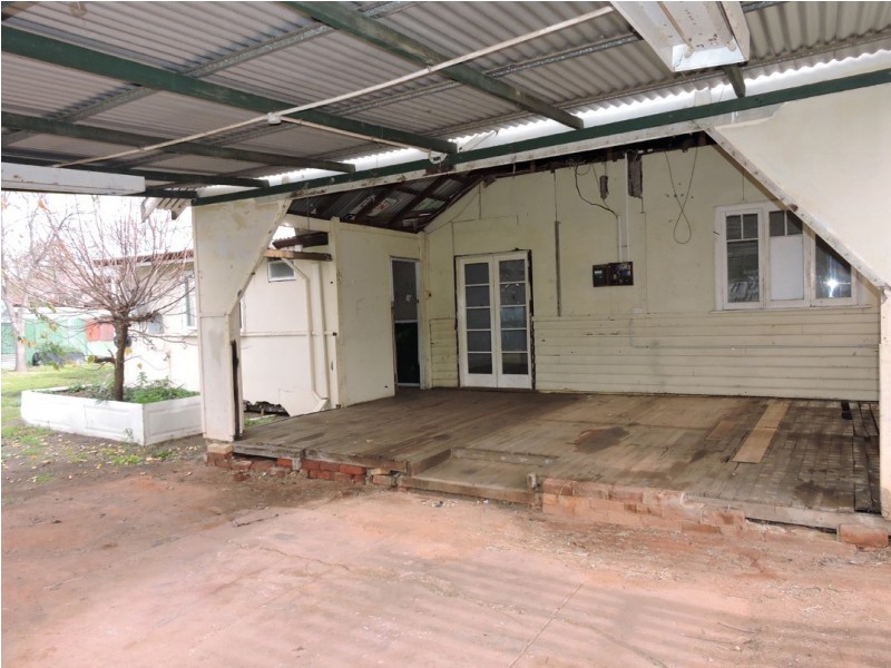 1 ELIZABETH STREET, York WA 6302