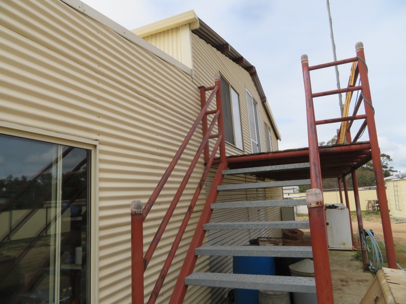 11 Smith Street, Beverley WA 6304