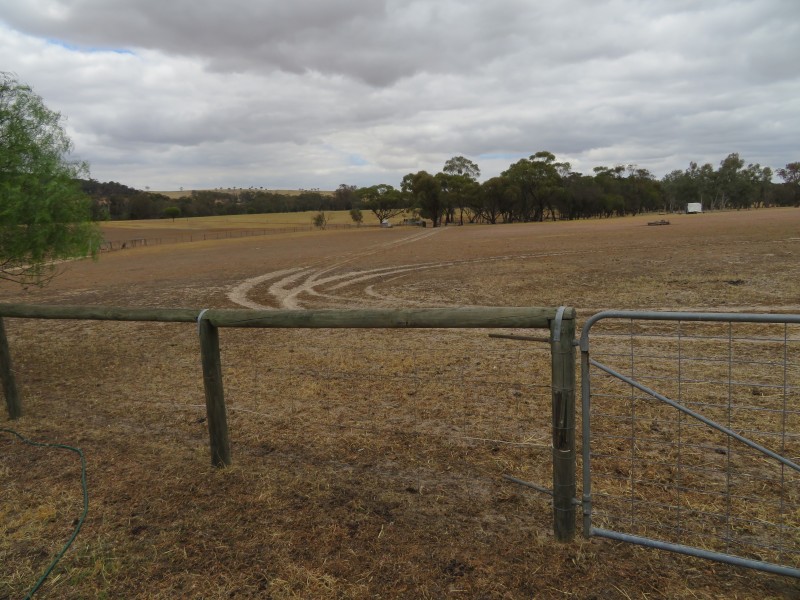 5895 Great Southern Highway Gilgering, York WA 6302