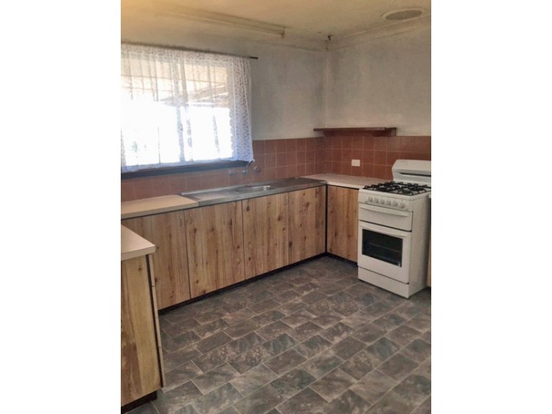 8 Janes Drive, Corrigin WA 6375