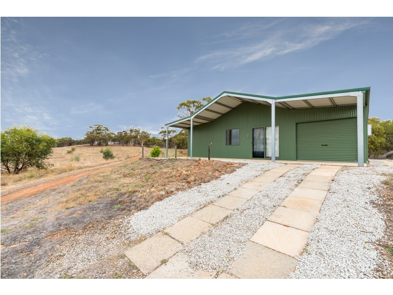 9606 Cunderdin – Quairading Road, Cunderdin WA 6407