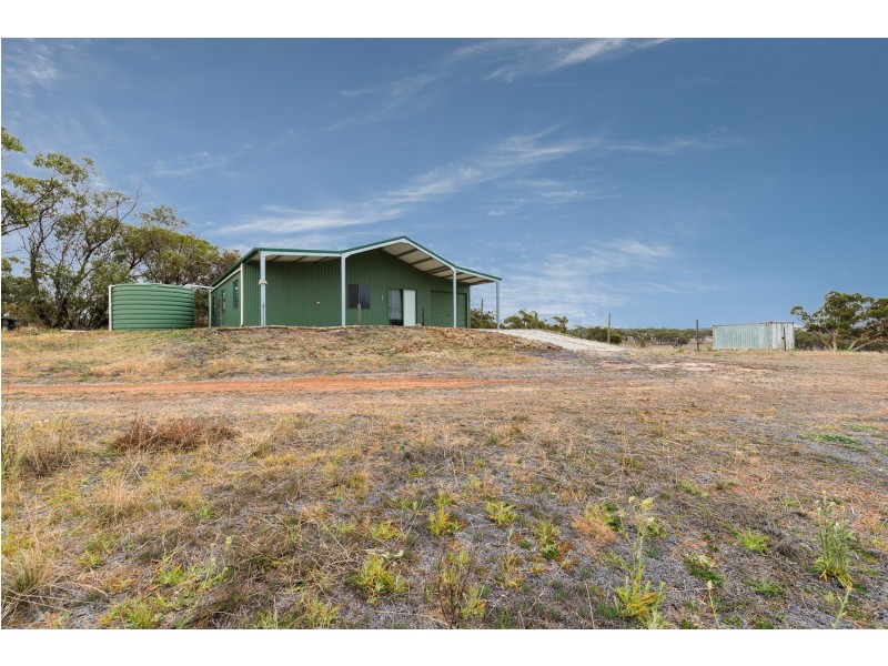 9606 Cunderdin – Quairading Road, Cunderdin WA 6407