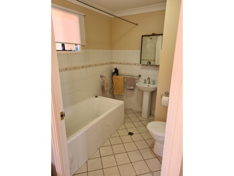 32/125 Avon Terrace York, York WA 6302