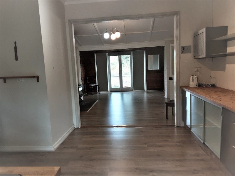 2105 TOP BEVERLEY RD MOUNT HARDEY, York WA 6302