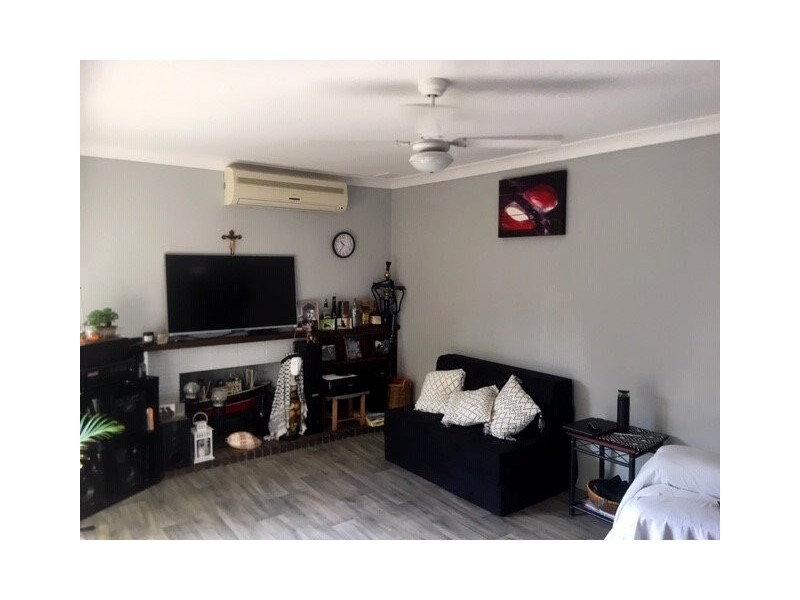 37 INKPEN WAY, Orelia WA 6167