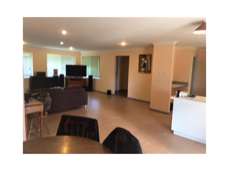 21 PRUNSTER ROAD, York WA 6302