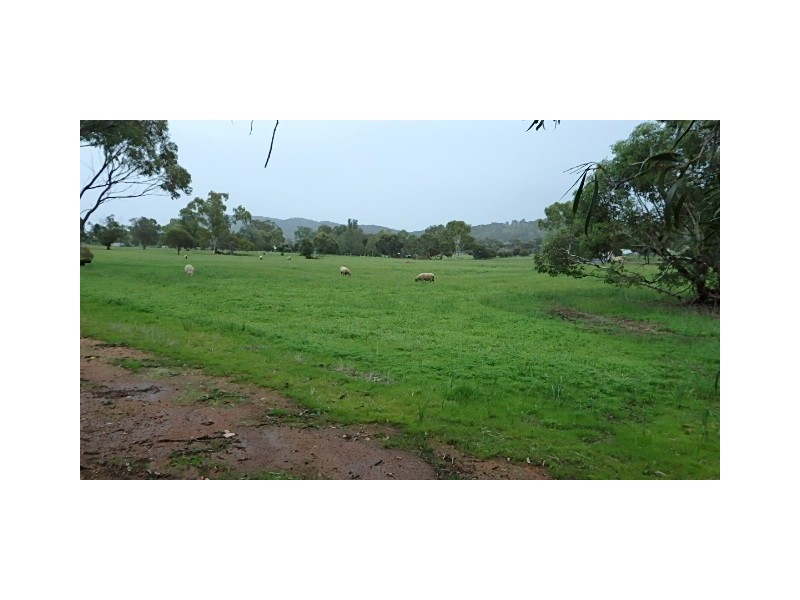 21 PRUNSTER ROAD, York WA 6302