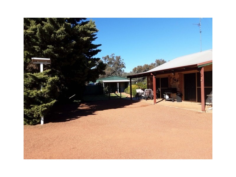 10 Williams Street, York WA 6302