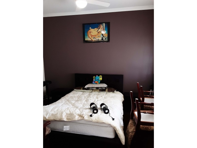 8 Barratt st, York WA 6302