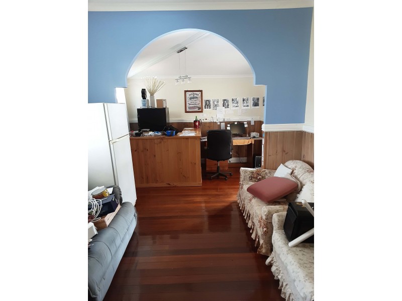 8 Barratt st, York WA 6302