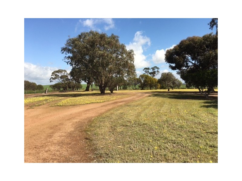 Lot 1/6384 Great Southern Highway, Brookton WA 6306