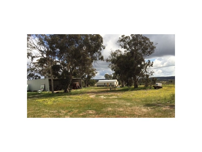 1271 Dobaderry road, York WA 6302