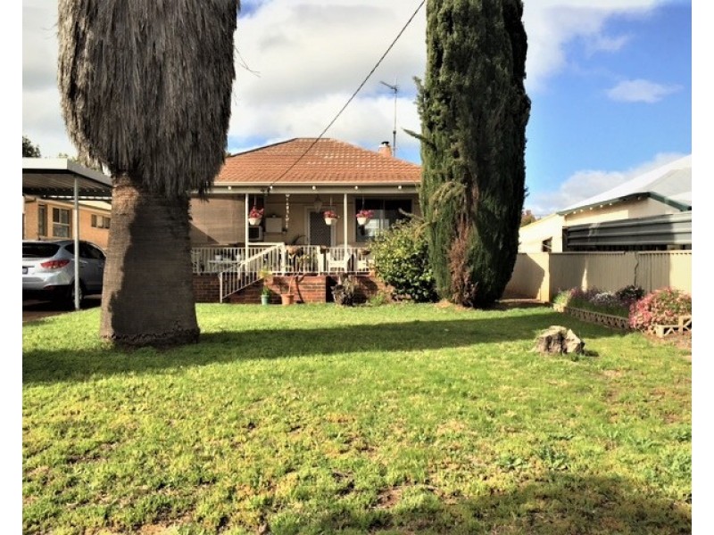 9 KIRWOOD STREET, Corrigin WA 6375