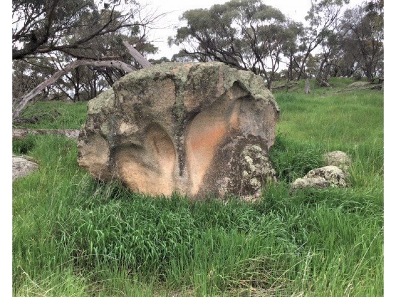 891 HOBBS ROAD, Westdale WA 6304