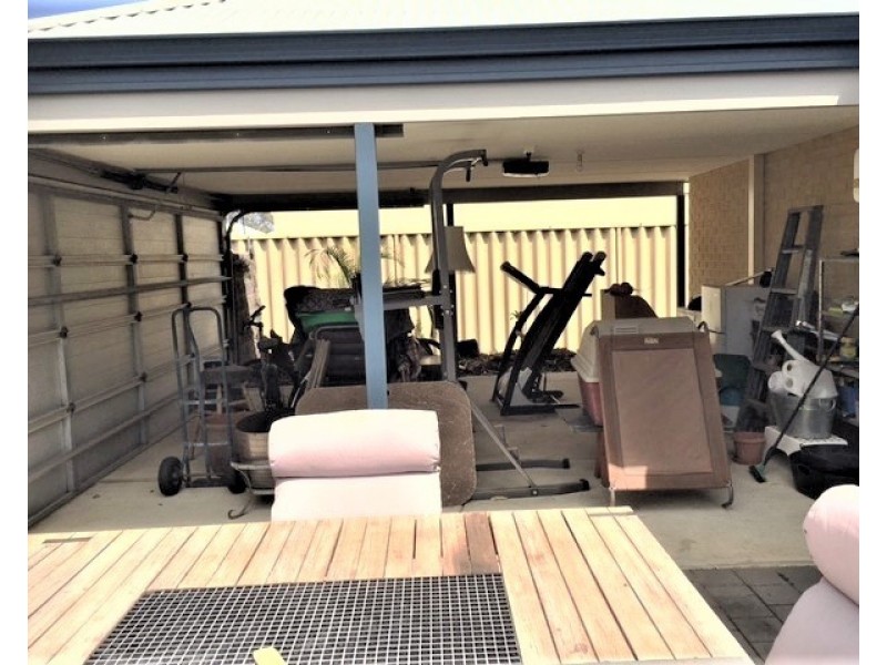 4 CARLIN WAY, Butler WA 6036