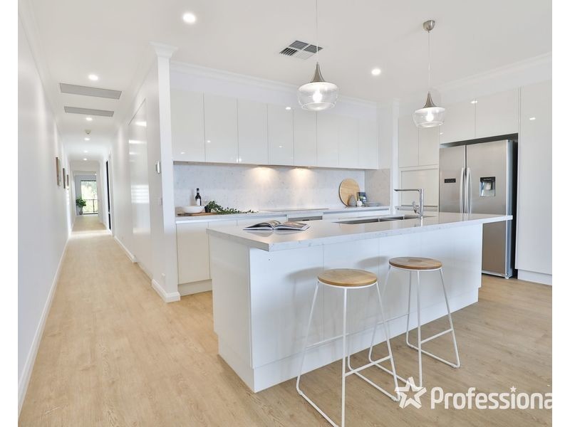 152-154 Deakin Avenue, Mildura VIC 3500