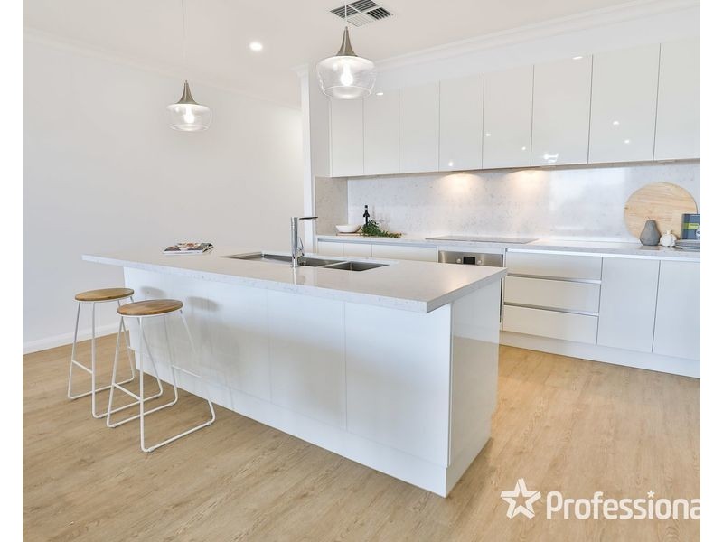 152-154 Deakin Avenue, Mildura VIC 3500