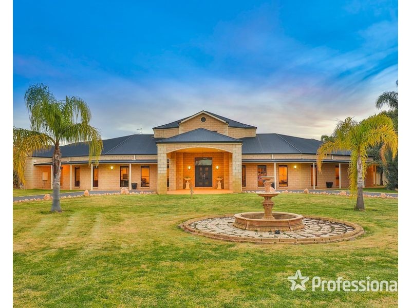 22 The Cobb & Co Way, Gol Gol NSW 2738