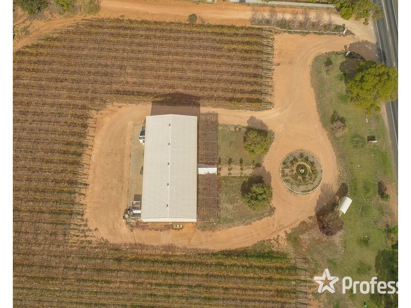 8514 Calder Highway, Red Cliffs VIC 3496