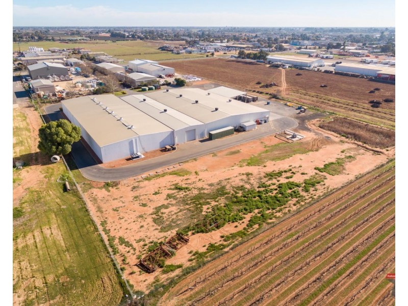 780 Koorlong Avenue, Irymple VIC 3498