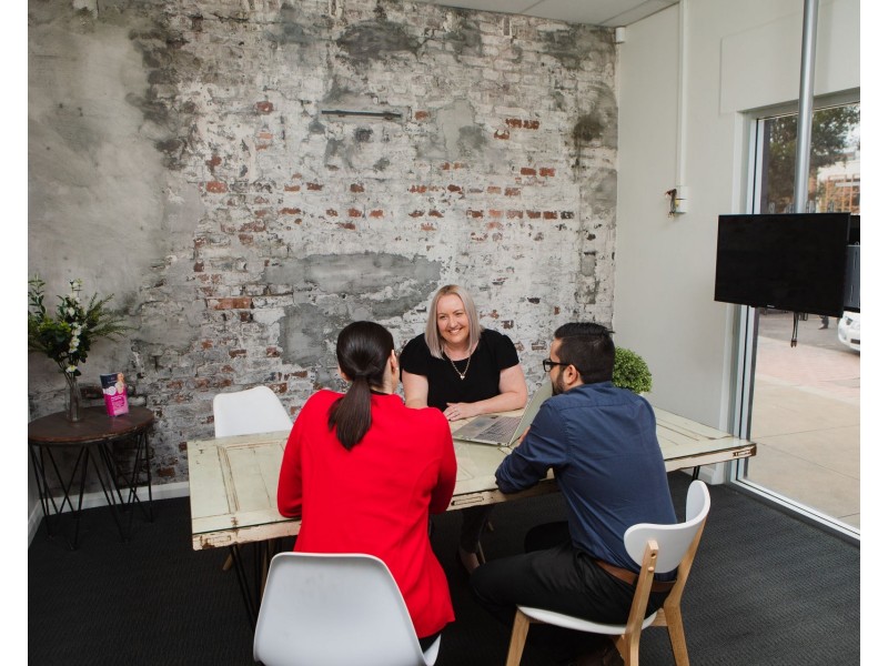 1 & 2/75 Deakin Avenue, Mildura VIC 3500