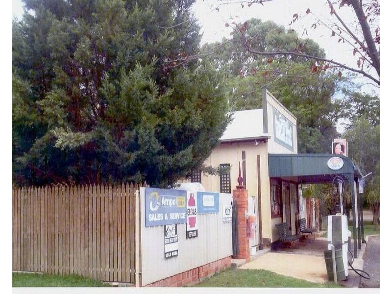 1 Tarcoola Street, Pooncarie NSW 2648