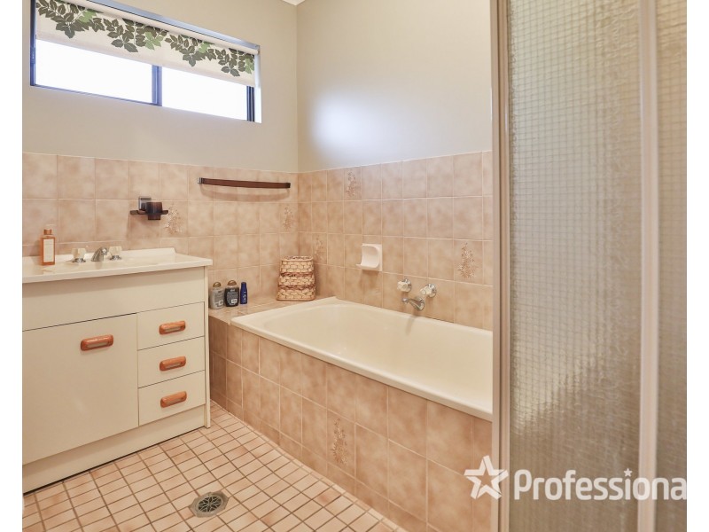 6 Murray Court, Wentworth NSW 2648