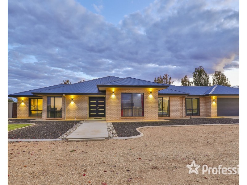 42 Daunts Road, Sunnycliffs VIC 3496