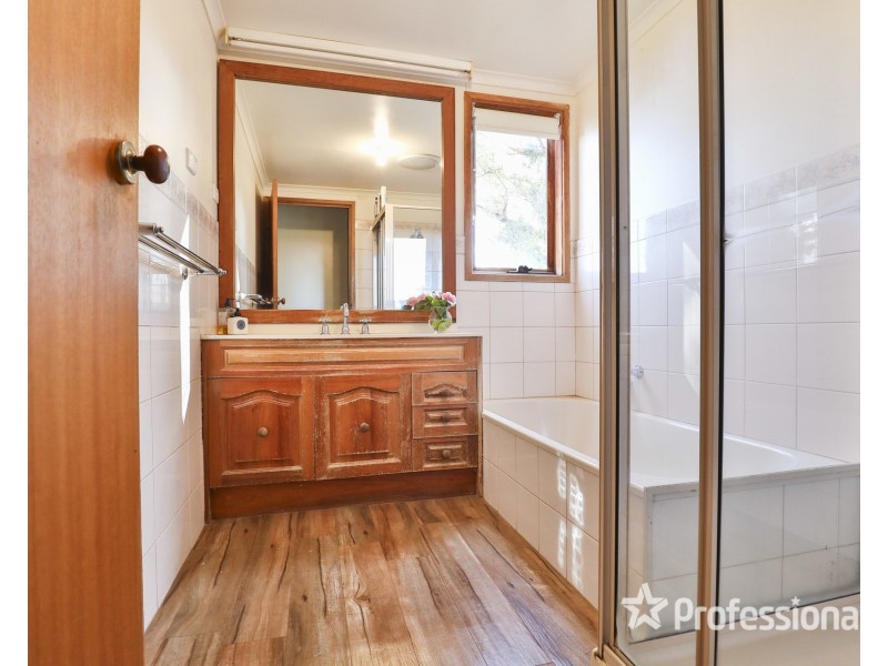 248 Sunnycliffs Crescent, Sunnycliffs VIC 3496