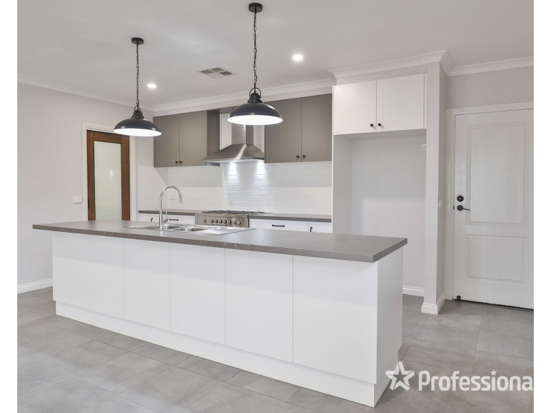 23 Elouera Drive, Irymple VIC 3498