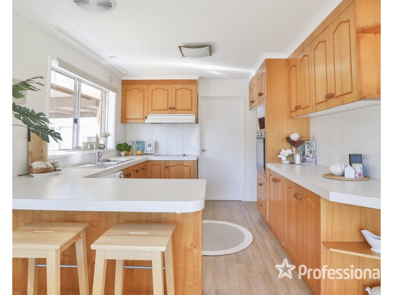 6 Myrtle Court, Irymple VIC 3498