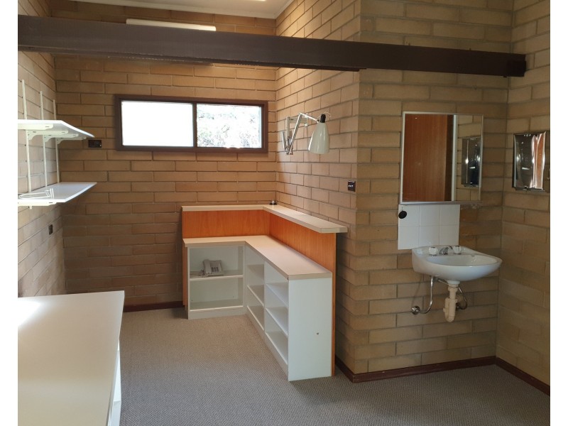 260 Deakin Avenue, Mildura VIC 3500