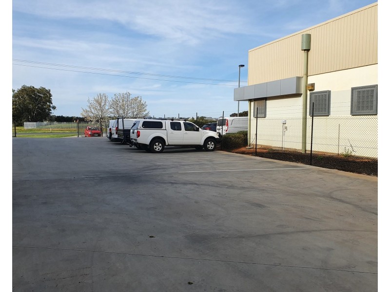 47 Cureton Avenue East, Mildura VIC 3500