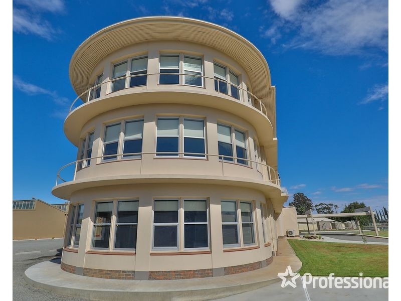 A214/149-157 Thirteenth Street, Mildura VIC 3500
