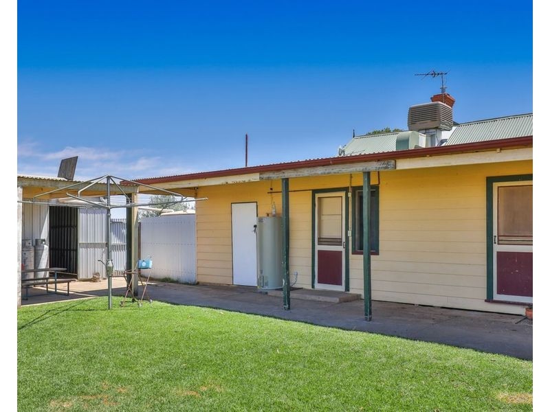 891 Cureton Avenue, Irymple VIC 3498