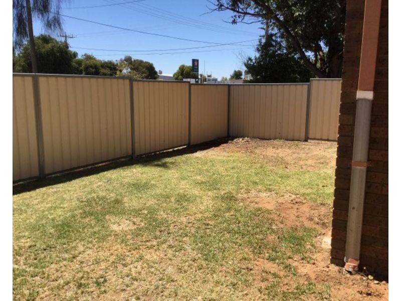 4/2 Cameron Avenue, Mildura VIC 3500