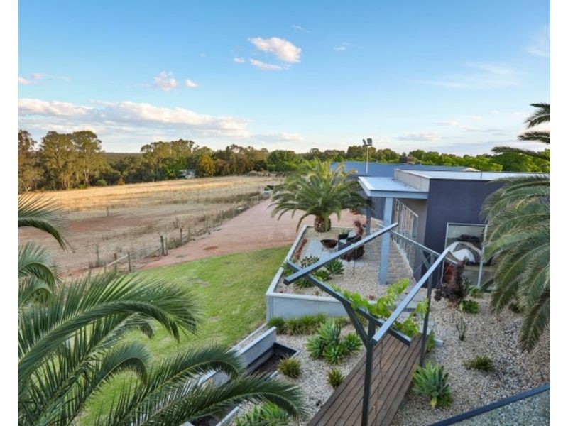 29 Fern Avenue, Nichols Point VIC 3501