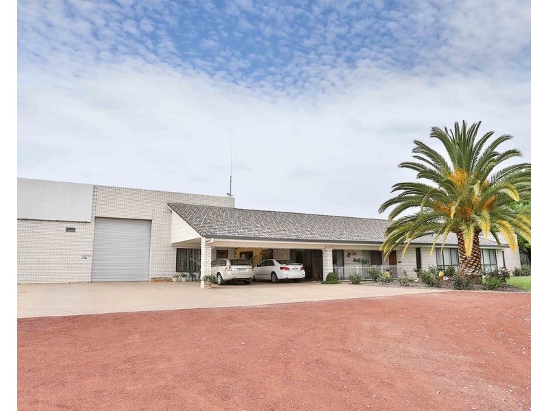 45-49 The Crescent, Mildura VIC 3500