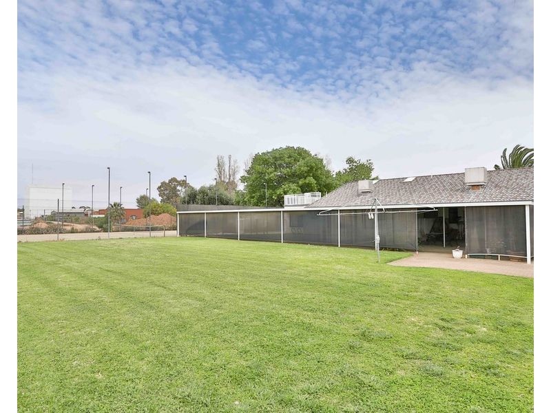 45-49 The Crescent, Mildura VIC 3500