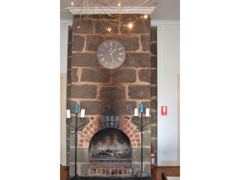 26 High Street, Macarthur VIC 3286
