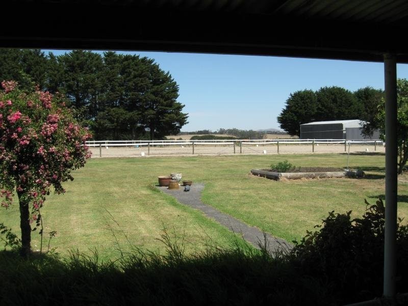 424 Cross Forest Road, Camperdown VIC 3260