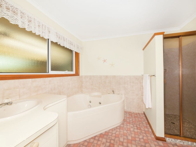 1/1 Ower Street, Camperdown VIC 3260