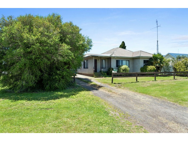 70 Mitchell Street, Cobden VIC 3266