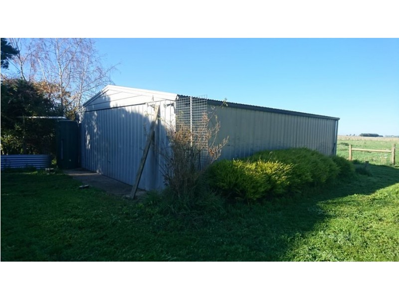 100 Cahars Lane, Chocolyn VIC 3260