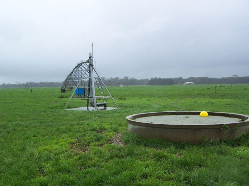 586 Dingey Road, Naringal East VIC 3277