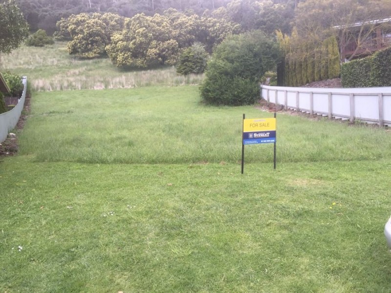 7 Kawana Court, Camperdown VIC 3260