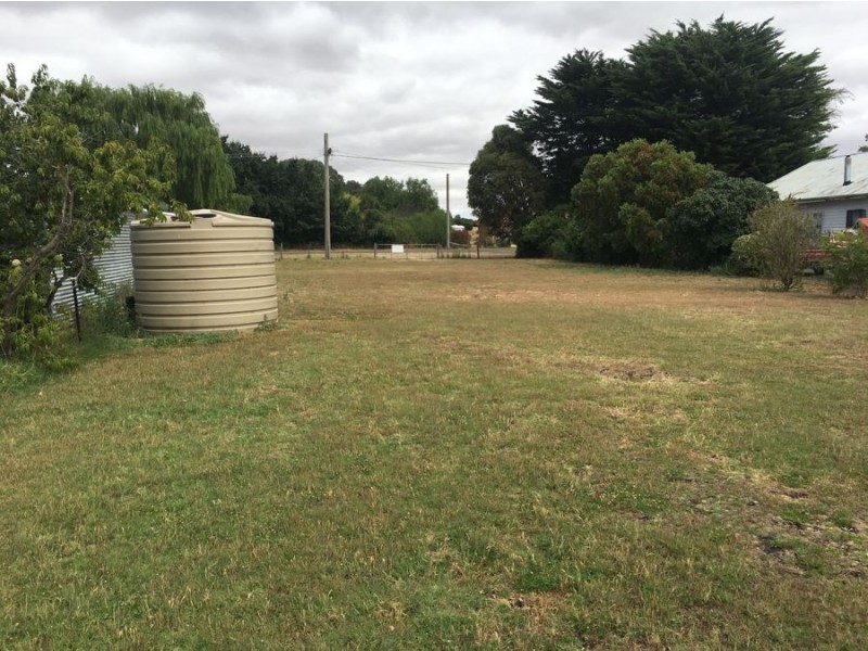 24 LIGAR STREET, Derrinallum VIC 3325