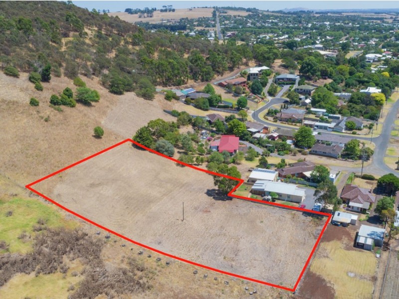 3,4,5 & 6 LEURA COURT, Camperdown VIC 3260